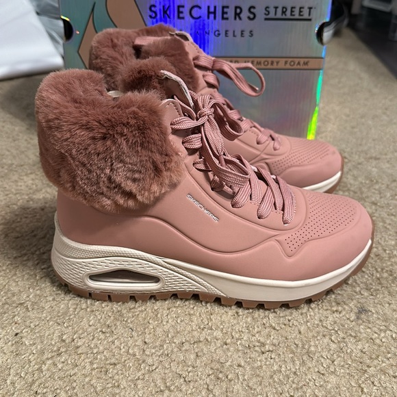 Sketchers Street Los Angeles Winter Boots!! - Picture 4 of 9